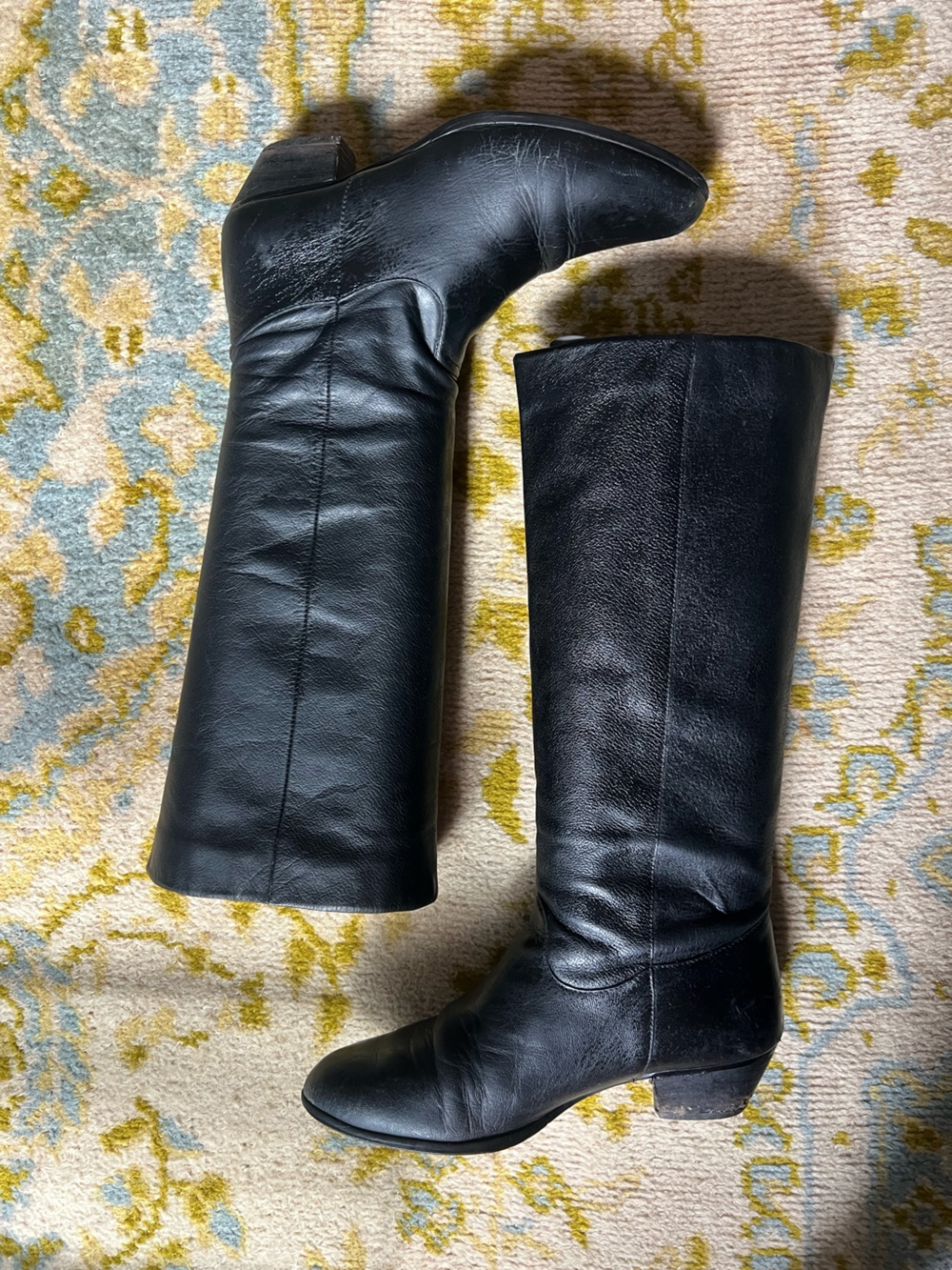Vintage Nine West Black Knee-High Pointed Leather Boot